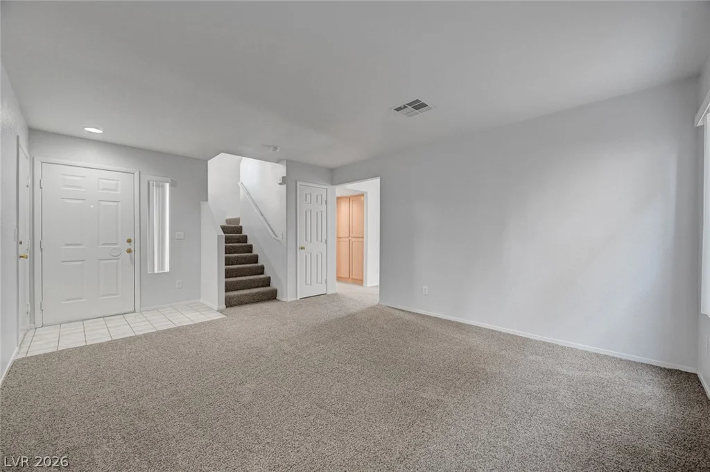 9821 Peseo Cresta, Las Vegas, NV 89117