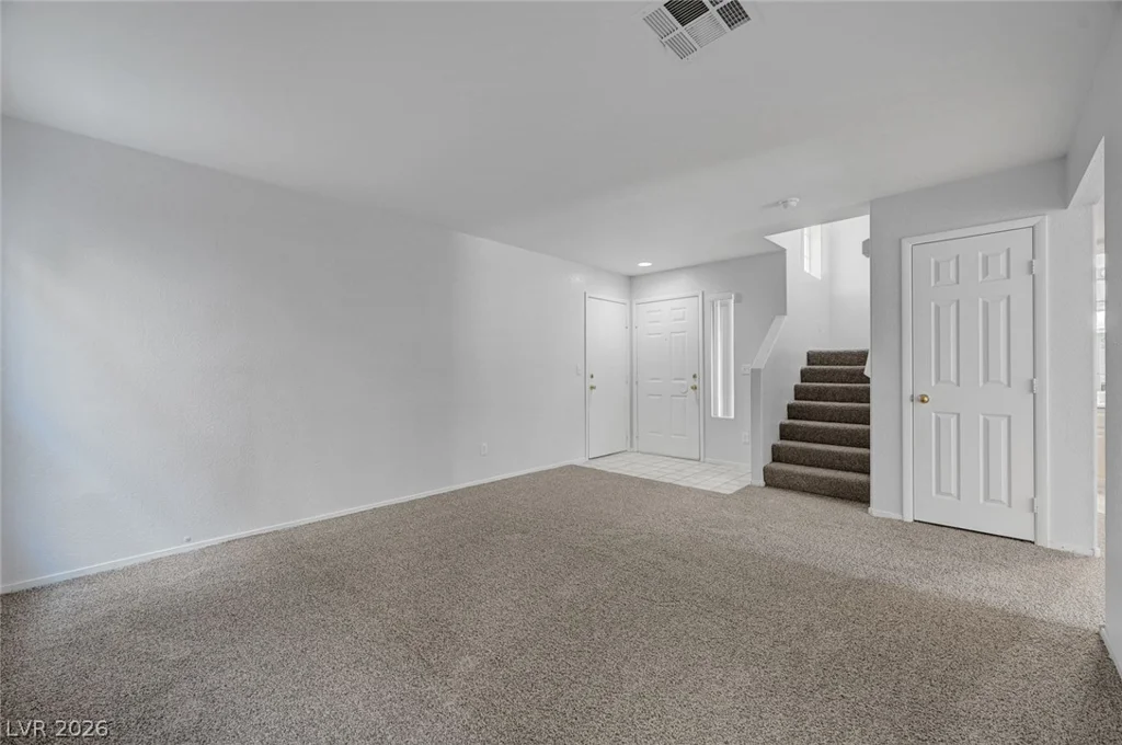 9821 Peseo Cresta, Las Vegas, NV 89117