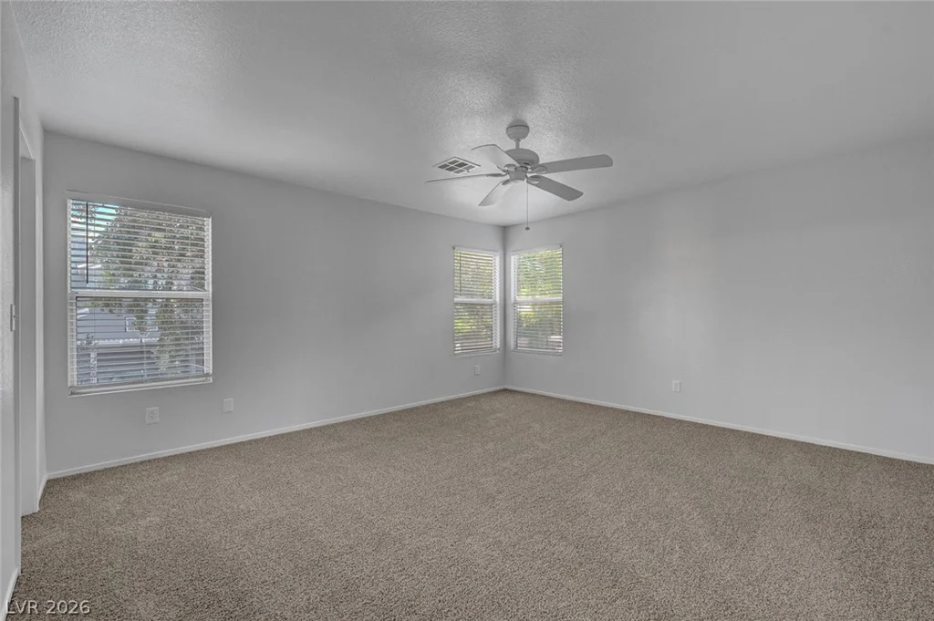 9821 Peseo Cresta, Las Vegas, NV 89117