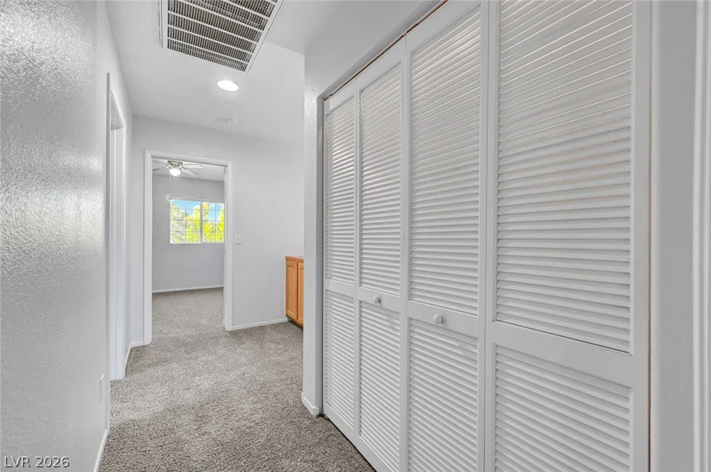 9821 Peseo Cresta, Las Vegas, NV 89117