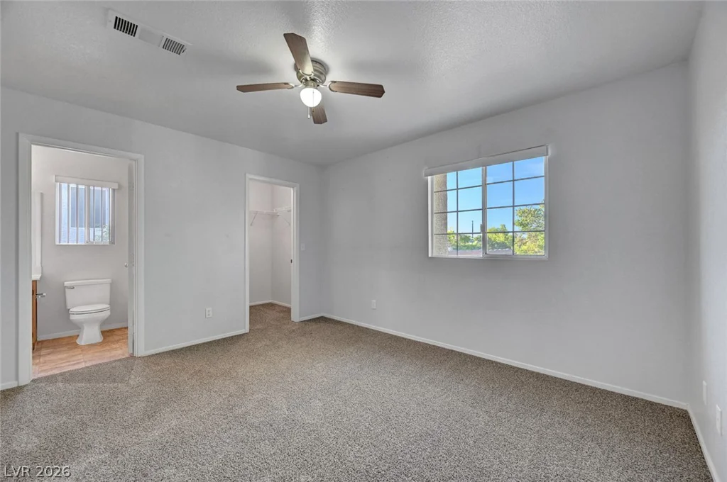 9821 Peseo Cresta, Las Vegas, NV 89117