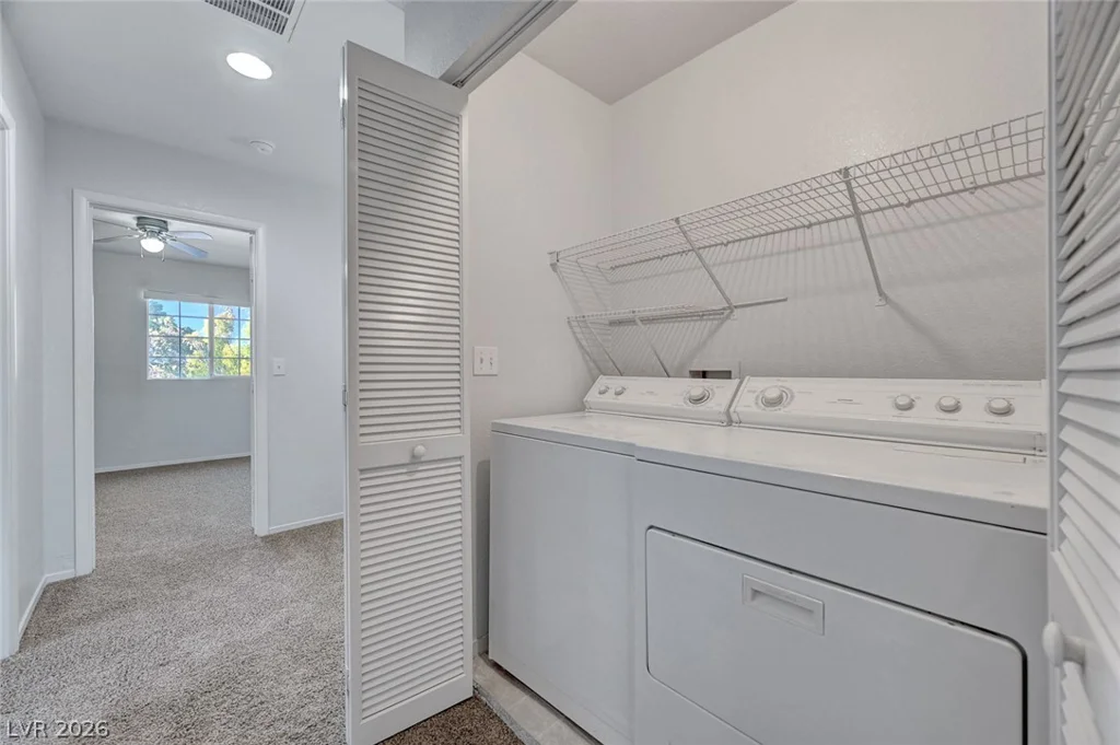 9821 Peseo Cresta, Las Vegas, NV 89117