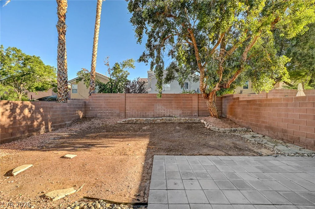 9821 Peseo Cresta, Las Vegas, NV 89117