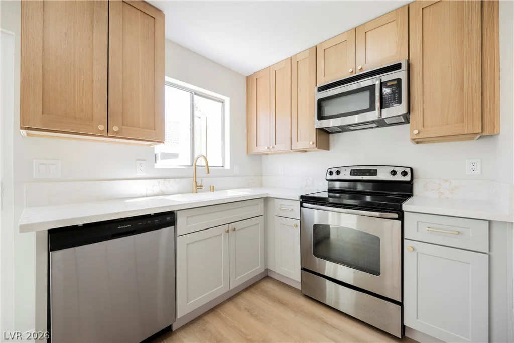 2822 Sesame, Las Vegas, NV 89142