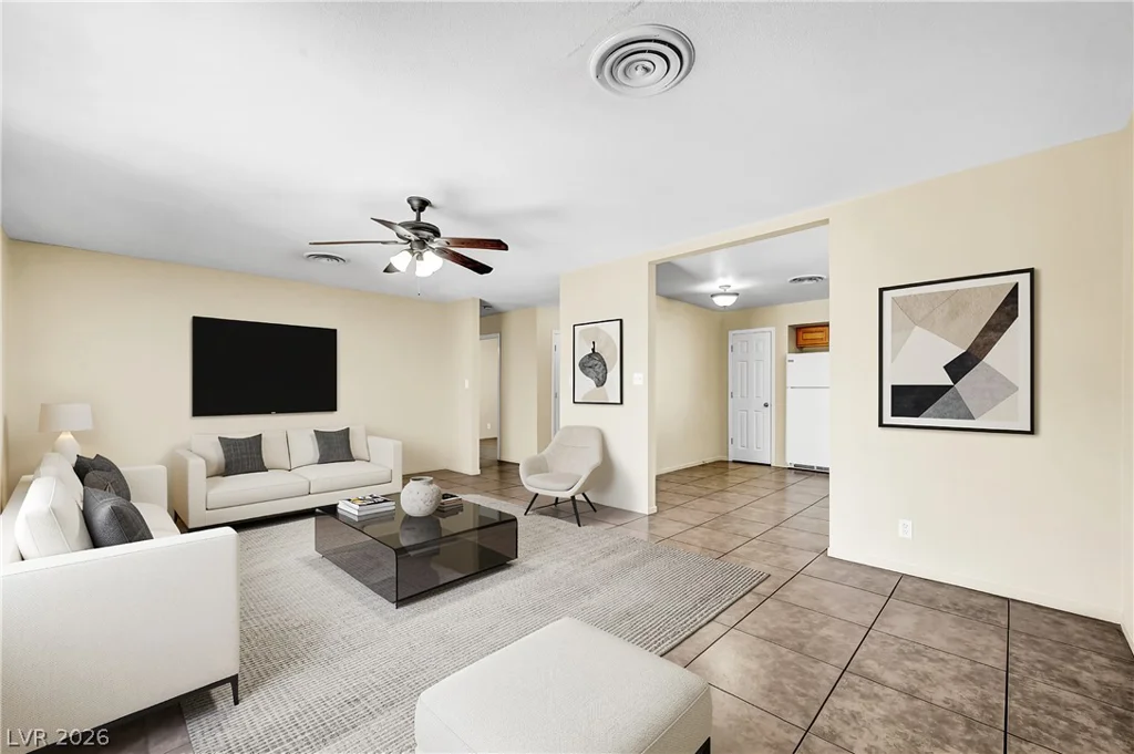 4162 Canal St, Las Vegas, NV 89122