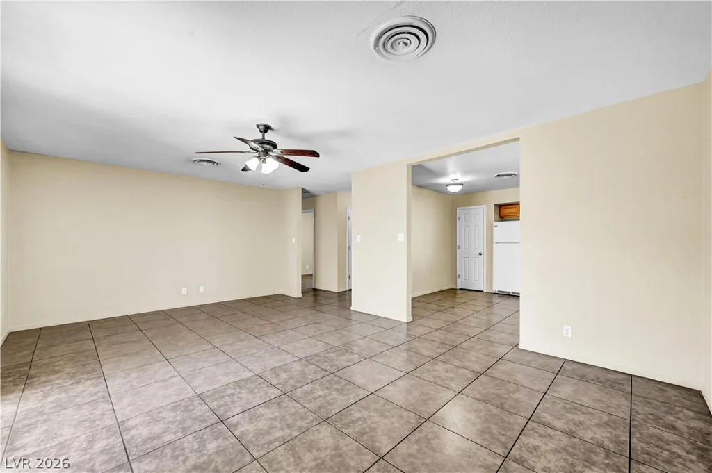 4162 Canal St, Las Vegas, NV 89122