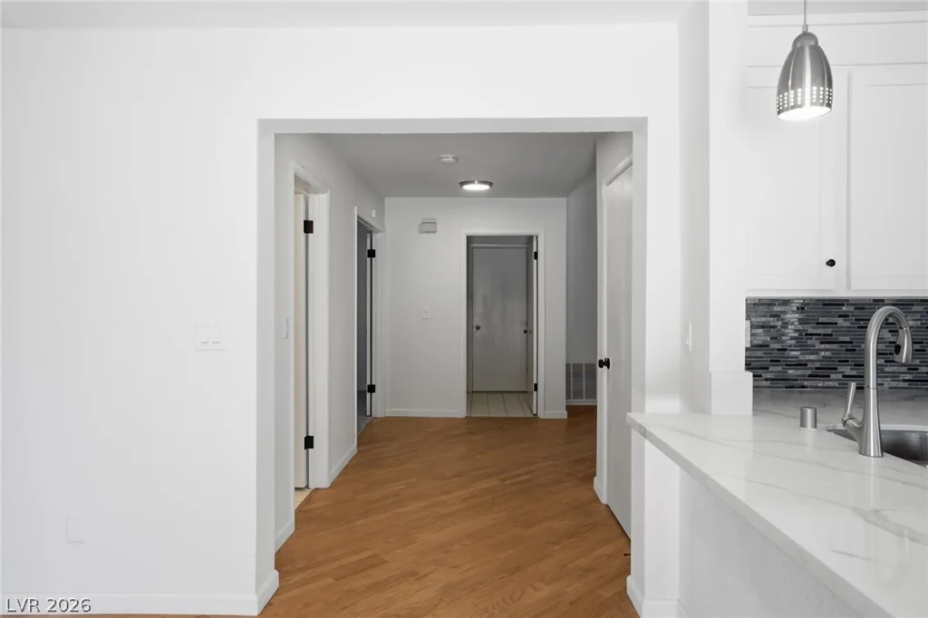 7459 Parnell, Las Vegas, NV 89147