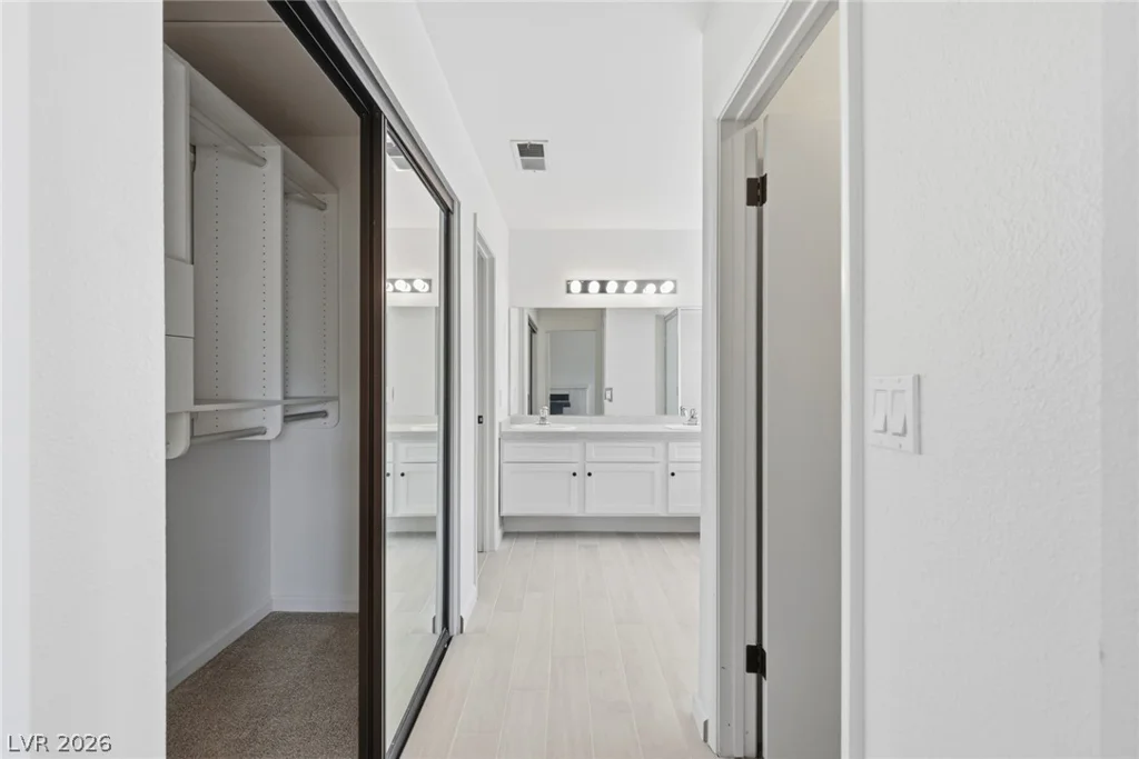 7459 Parnell, Las Vegas, NV 89147