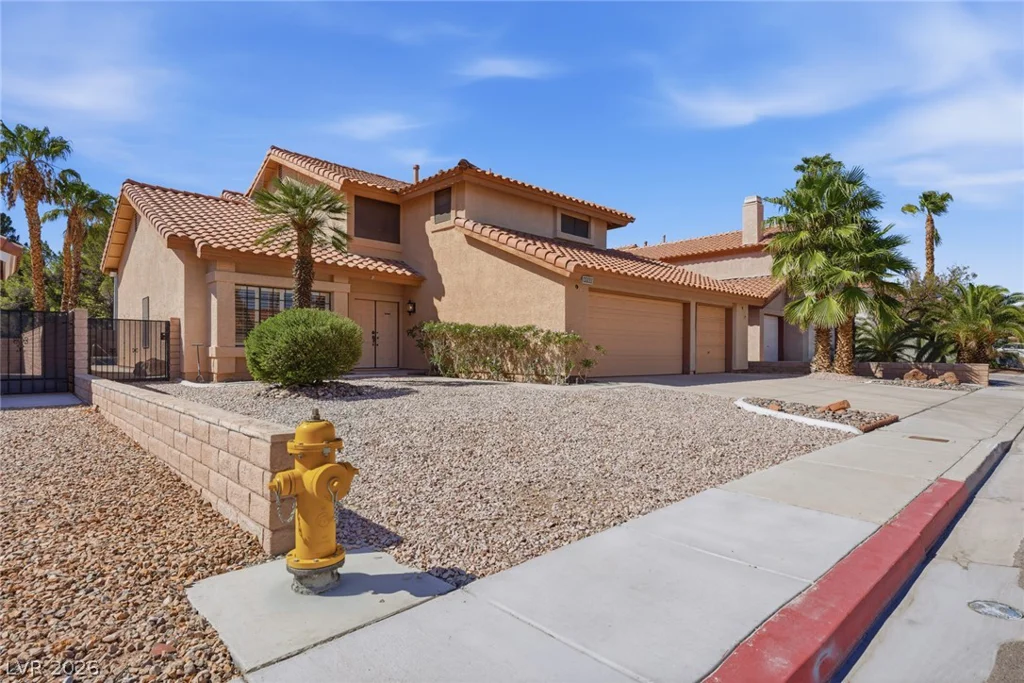 7459 Parnell, Las Vegas, NV 89147