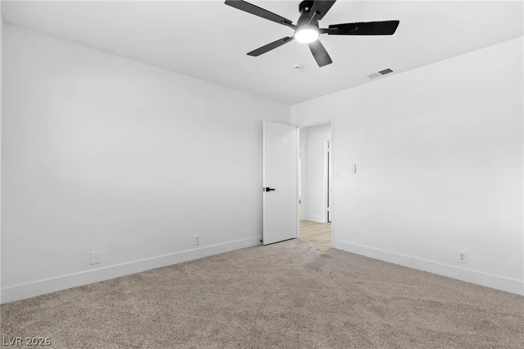 1712 Rockcrest, Las Vegas, NV 89108