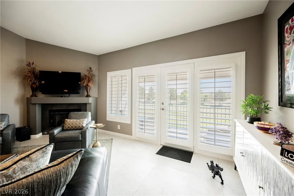 7625 Rolling View, Las Vegas, NV 89149