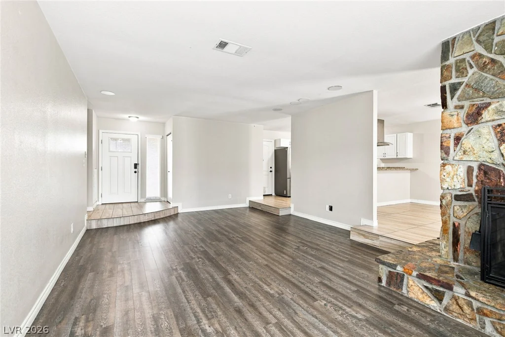 7717 Aplin, Las Vegas, NV 89145