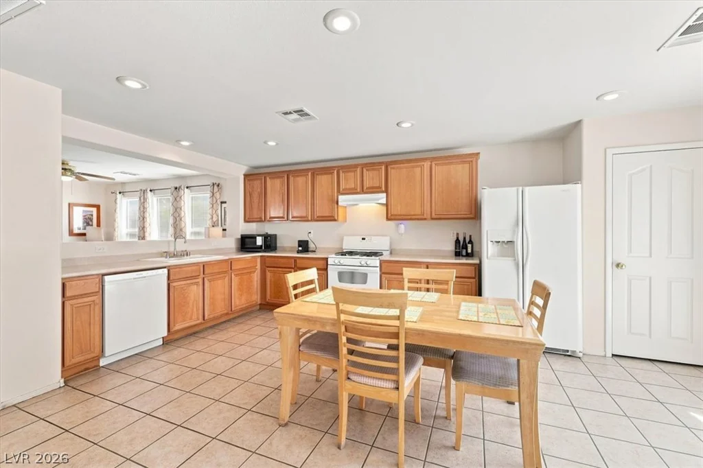 11633 Andorra, Las Vegas, NV 89183