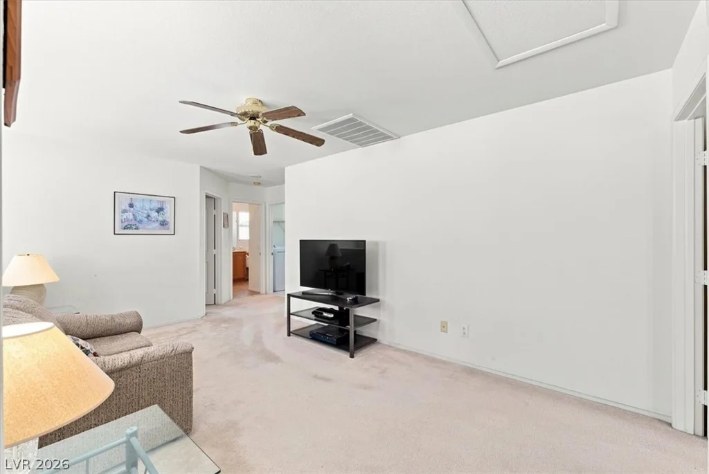 11633 Andorra, Las Vegas, NV 89183