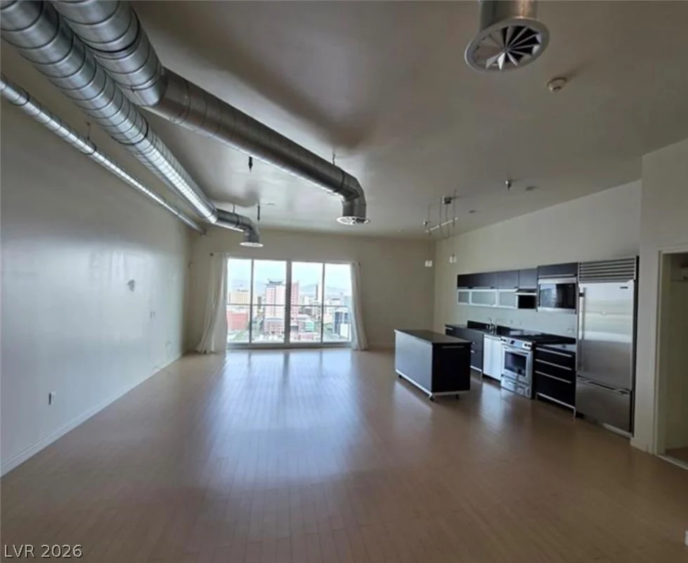 200 Hoover, Las Vegas, NV 89101
