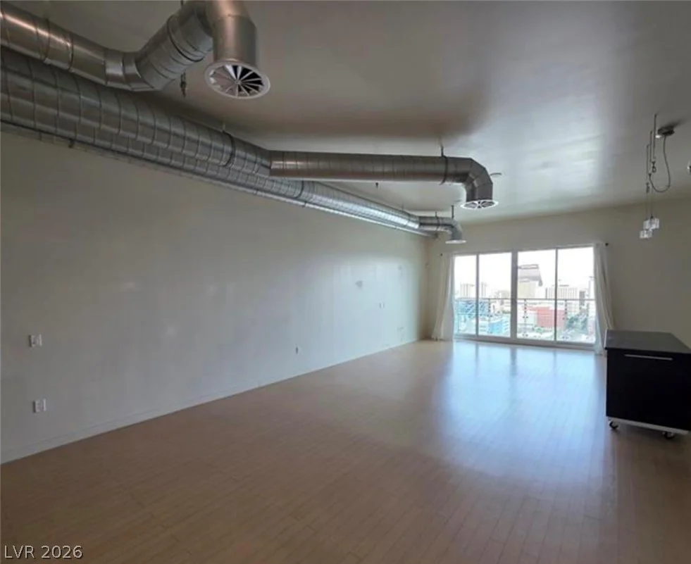 200 Hoover, Las Vegas, NV 89101