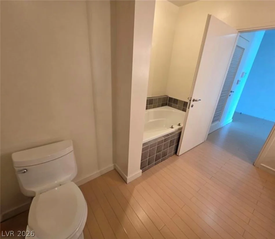 200 Hoover, Las Vegas, NV 89101