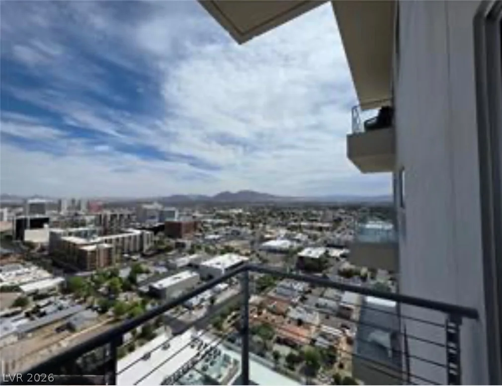 200 Hoover, Las Vegas, NV 89101