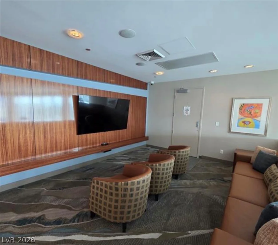 200 Hoover, Las Vegas, NV 89101