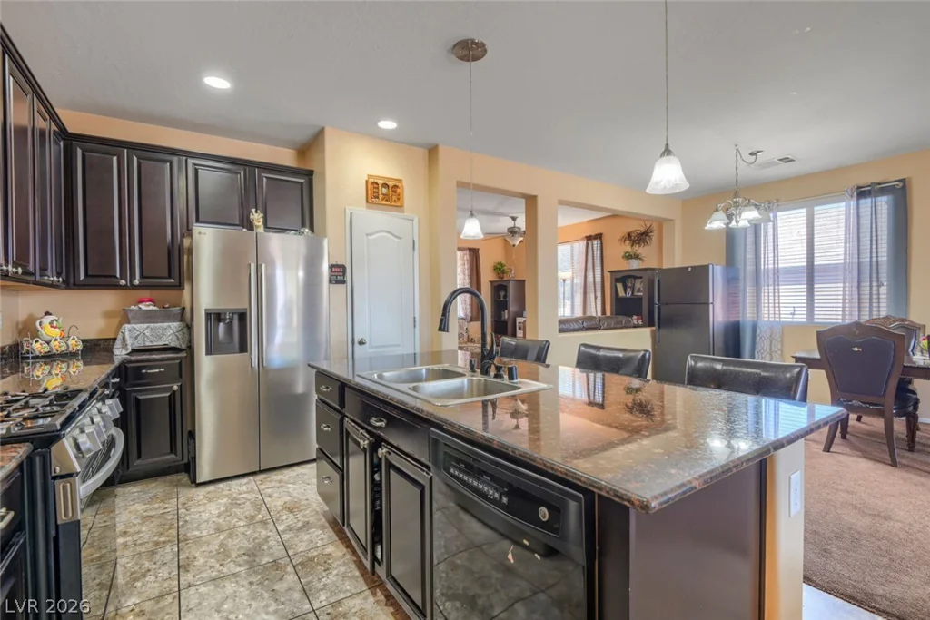 3920 Ropers Ranch, North Las Vegas, NV 89032