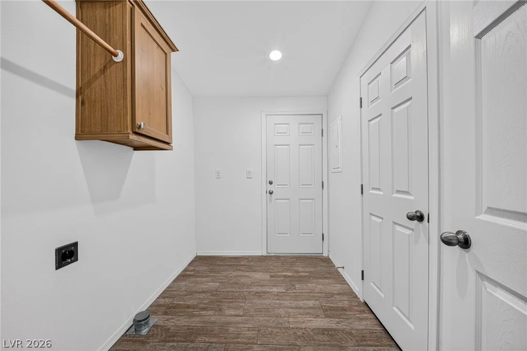 381 Pechstein, Pahrump, NV 89060