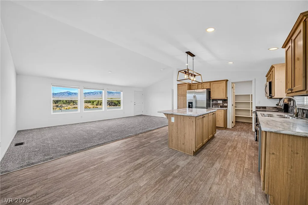 381 Pechstein, Pahrump, NV 89060