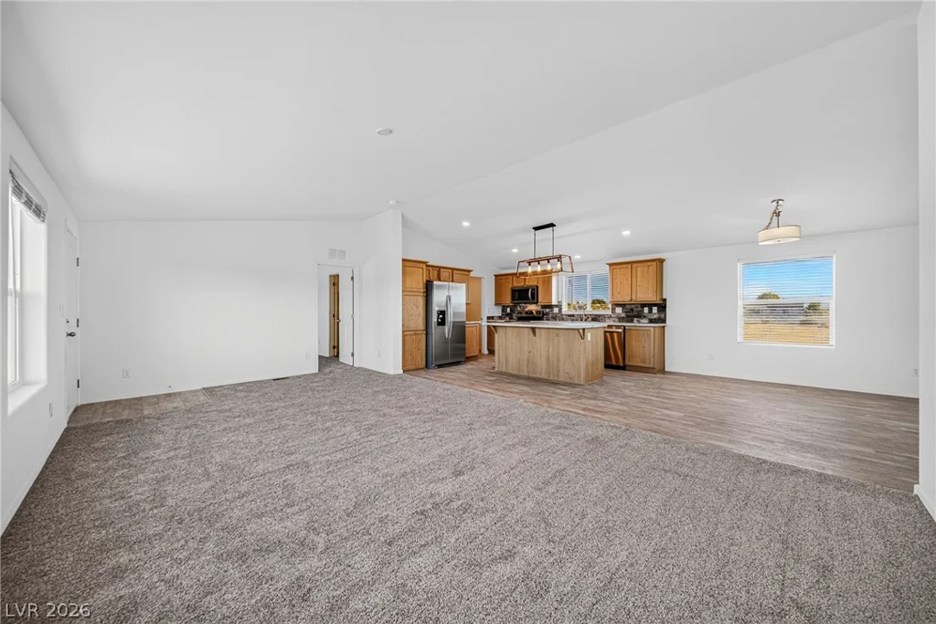 381 Pechstein, Pahrump, NV 89060