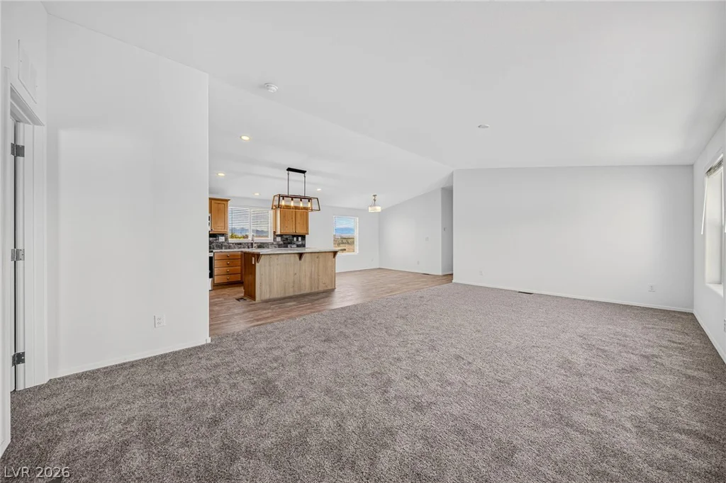 381 Pechstein, Pahrump, NV 89060