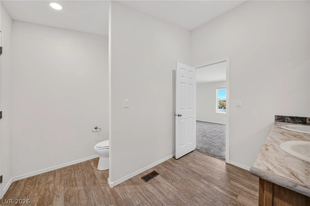 381 Pechstein, Pahrump, NV 89060