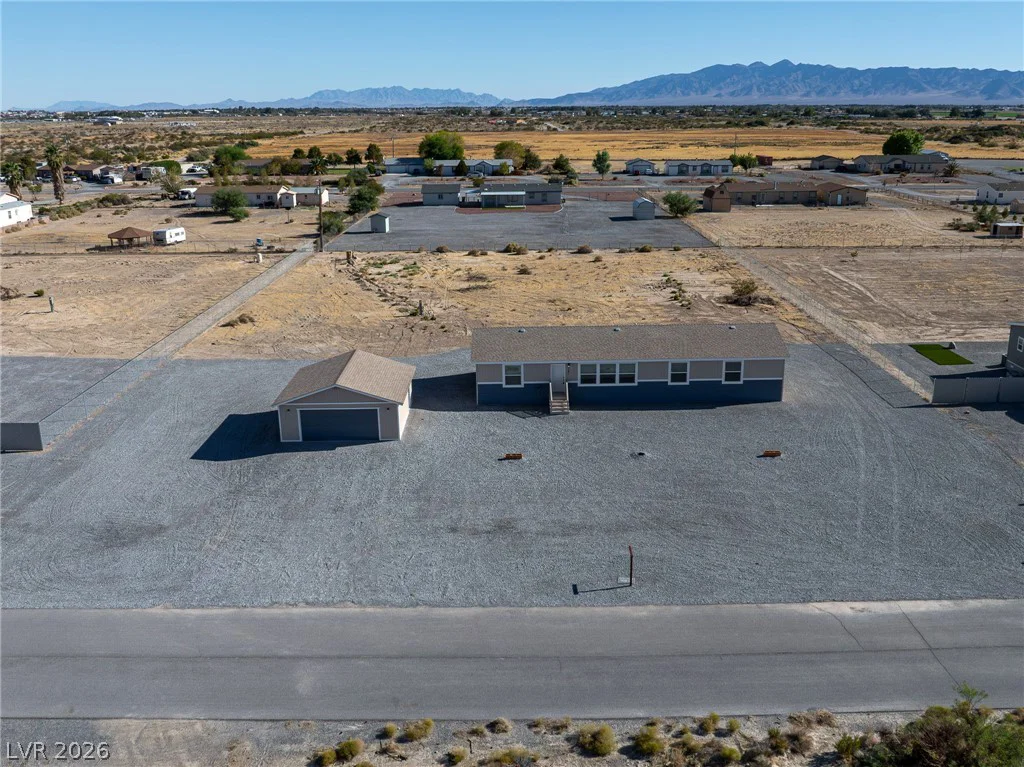 381 Pechstein, Pahrump, NV 89060