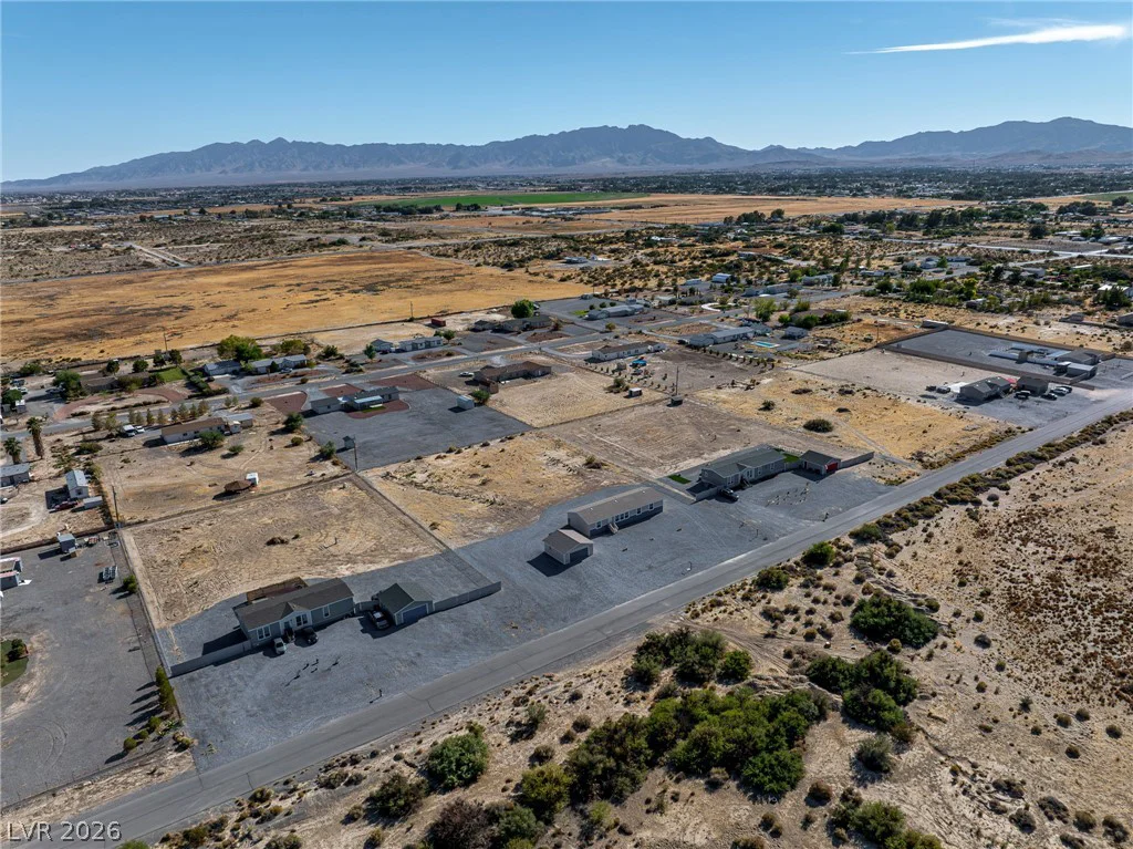 381 Pechstein, Pahrump, NV 89060