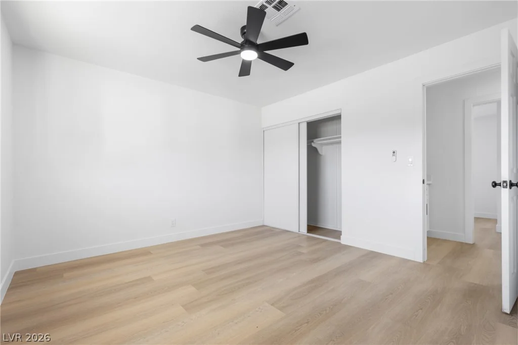 5900 Carmen, Las Vegas, NV 89108