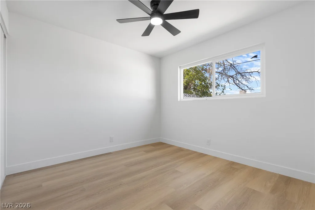 5900 Carmen, Las Vegas, NV 89108