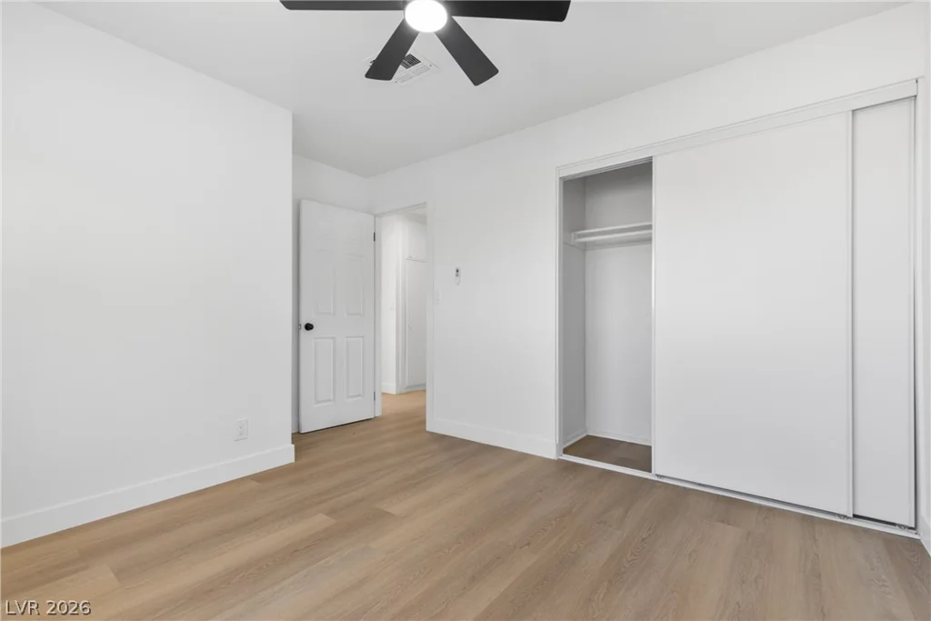 5900 Carmen, Las Vegas, NV 89108
