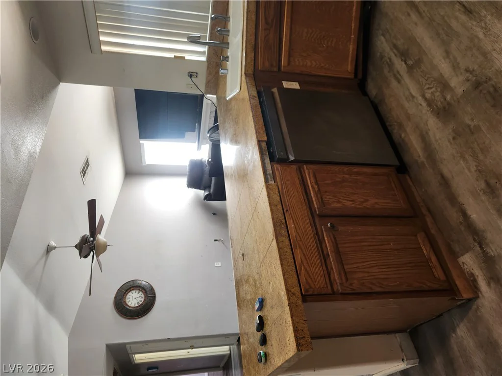 7250 Diamond Canyon, Las Vegas, NV 89149