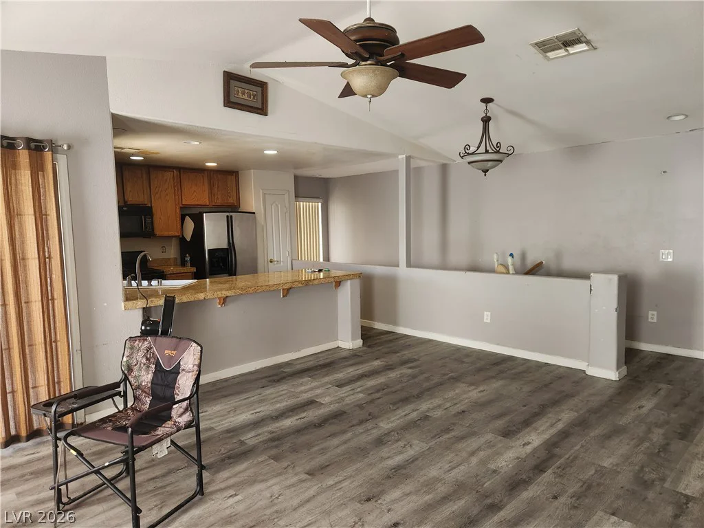 7250 Diamond Canyon, Las Vegas, NV 89149