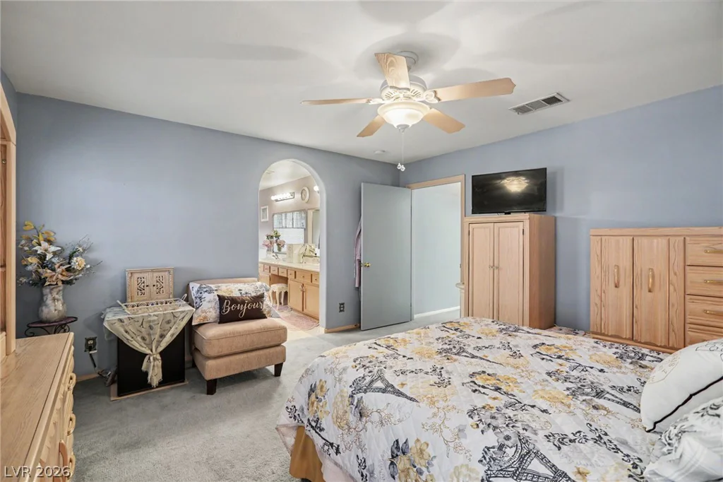 6574 Jordan River, Las Vegas, NV 89156