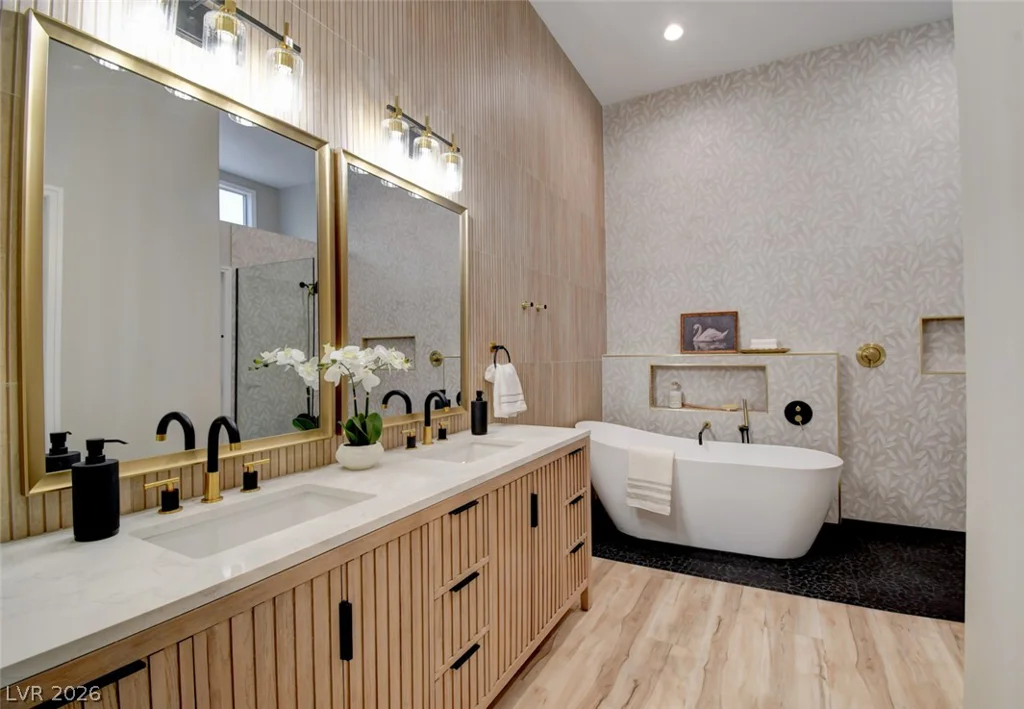 2837 Billy Casper, Las Vegas, NV 89134