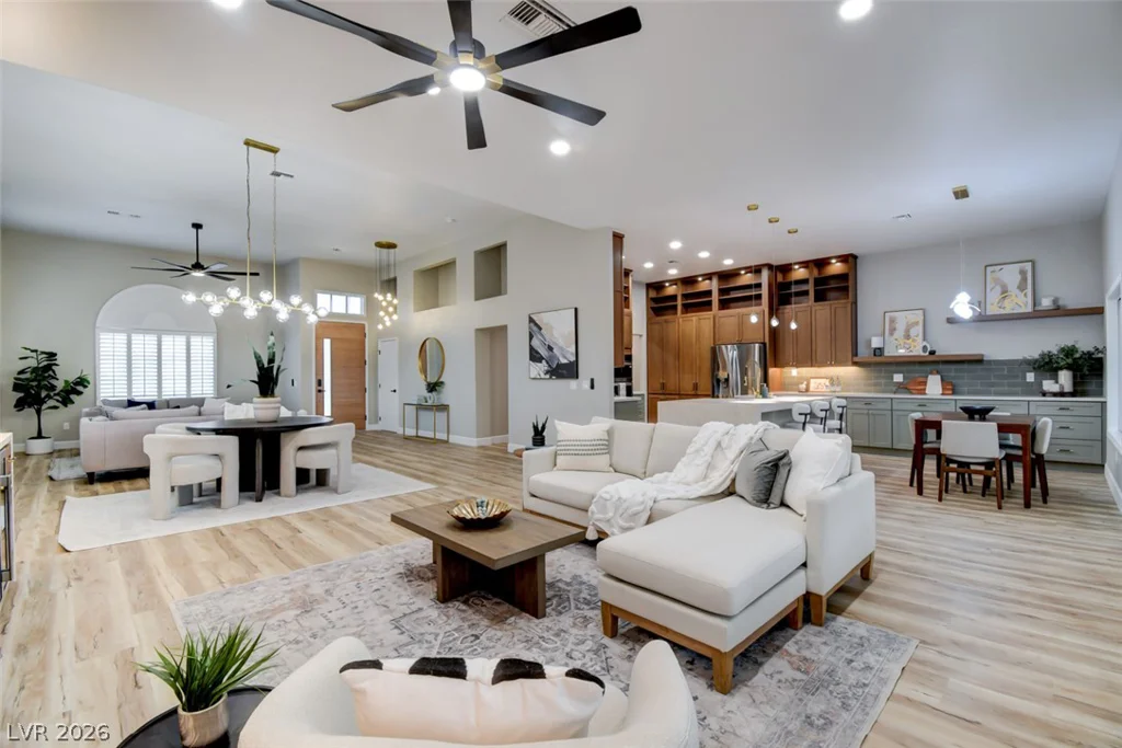 2837 Billy Casper, Las Vegas, NV 89134