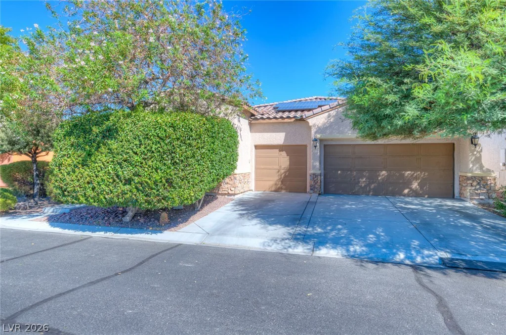 5734 Hoptree, Pahrump, NV 89061