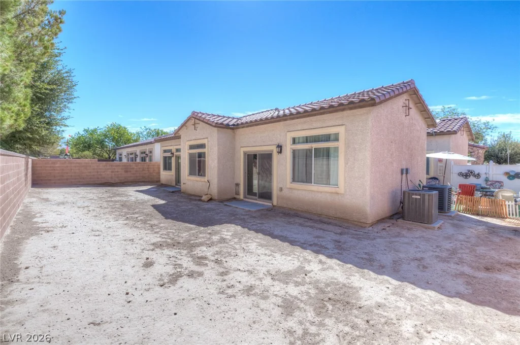 5734 Hoptree, Pahrump, NV 89061