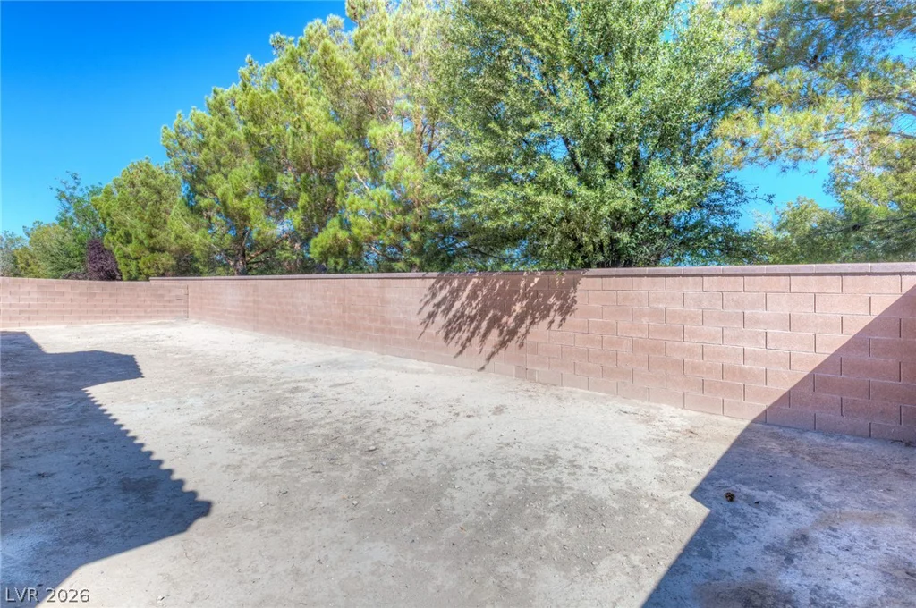 5734 Hoptree, Pahrump, NV 89061