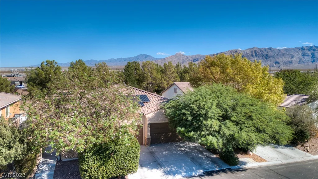 5734 Hoptree, Pahrump, NV 89061