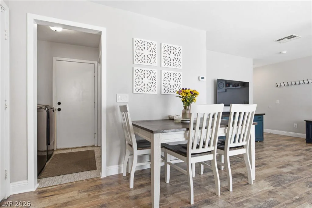 726 Peregrine Falcon, Henderson, NV 89015