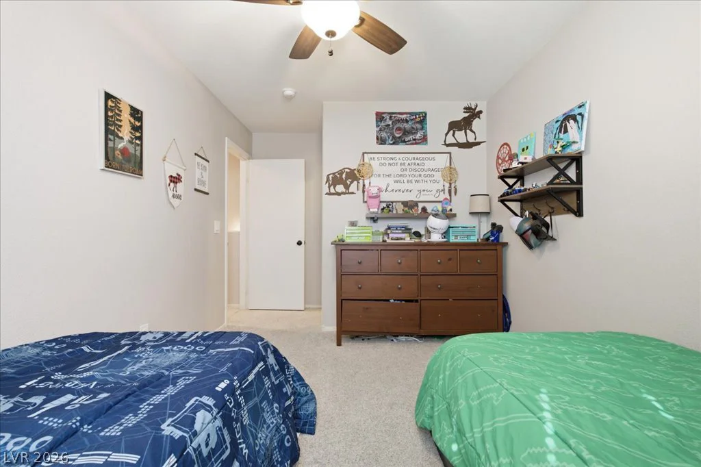 726 Peregrine Falcon, Henderson, NV 89015