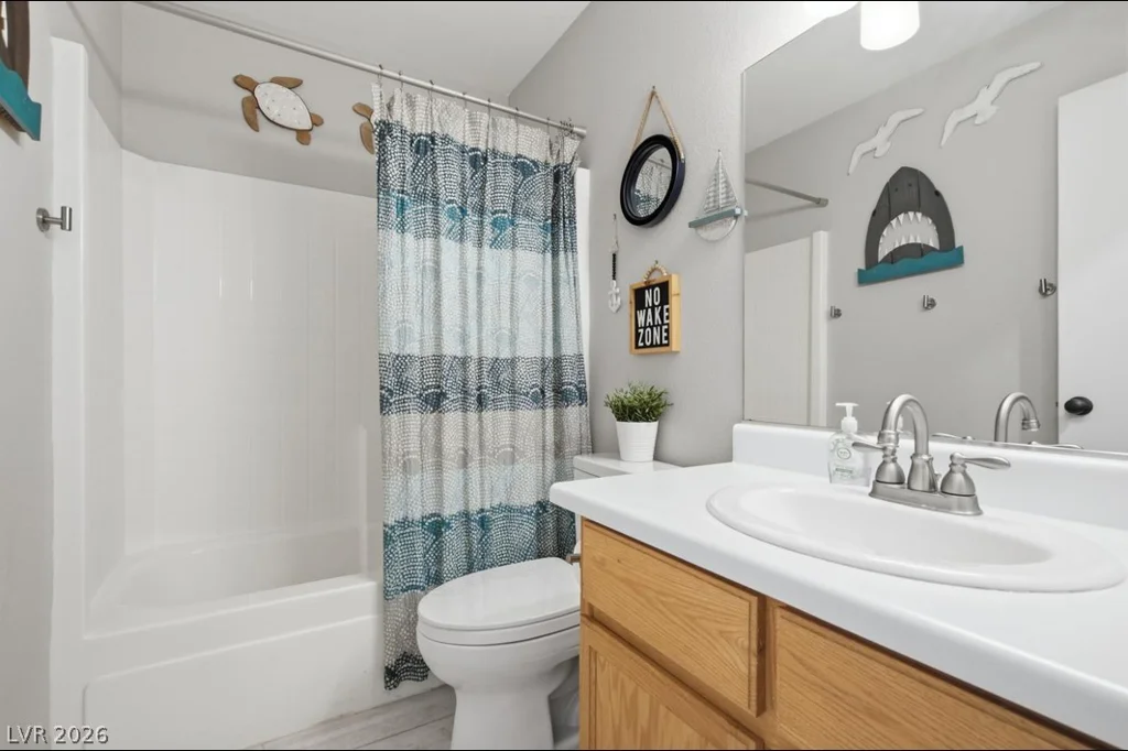 726 Peregrine Falcon, Henderson, NV 89015
