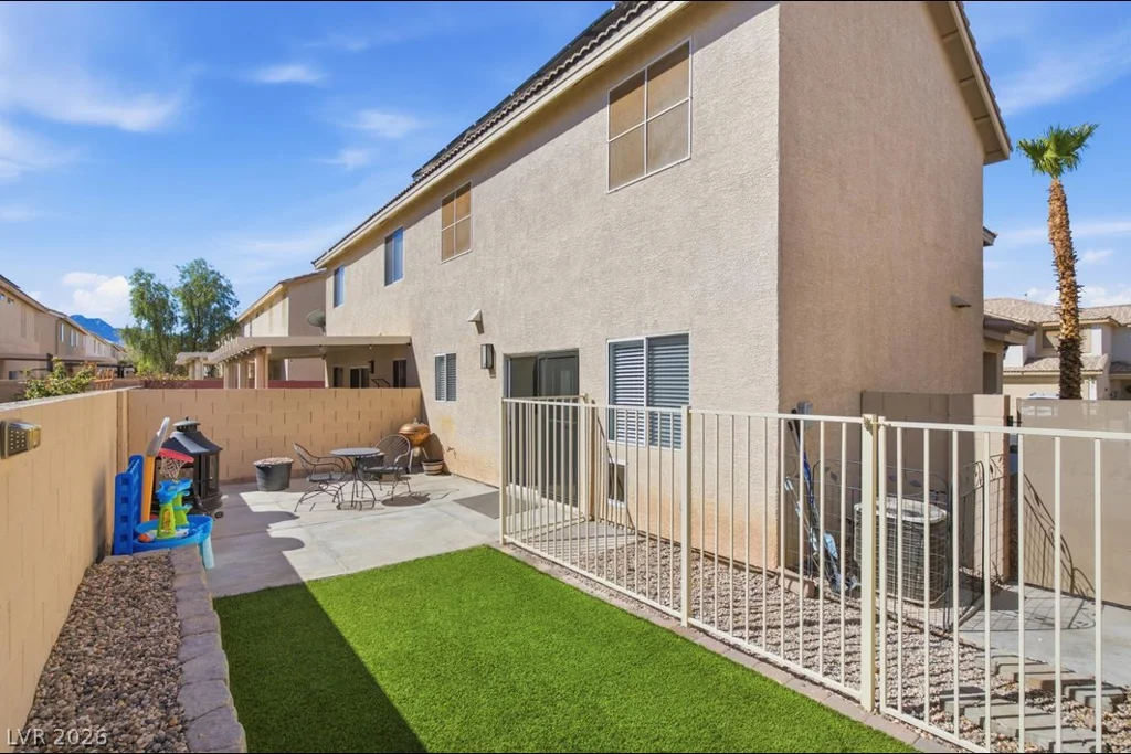 726 Peregrine Falcon, Henderson, NV 89015