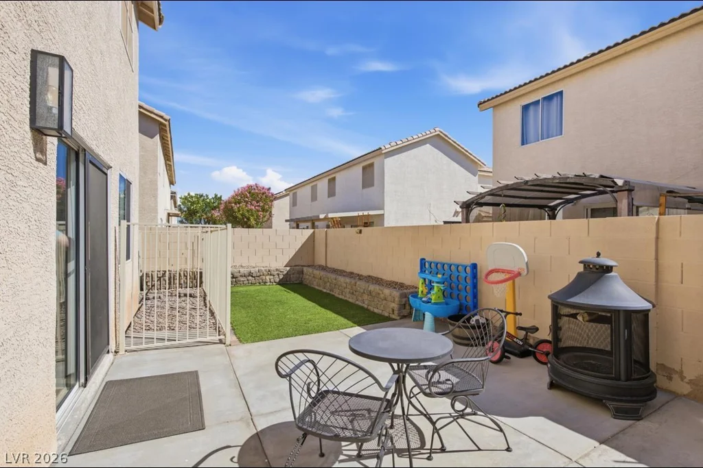 726 Peregrine Falcon, Henderson, NV 89015