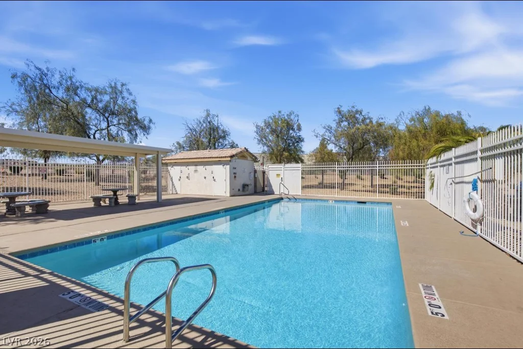 726 Peregrine Falcon, Henderson, NV 89015