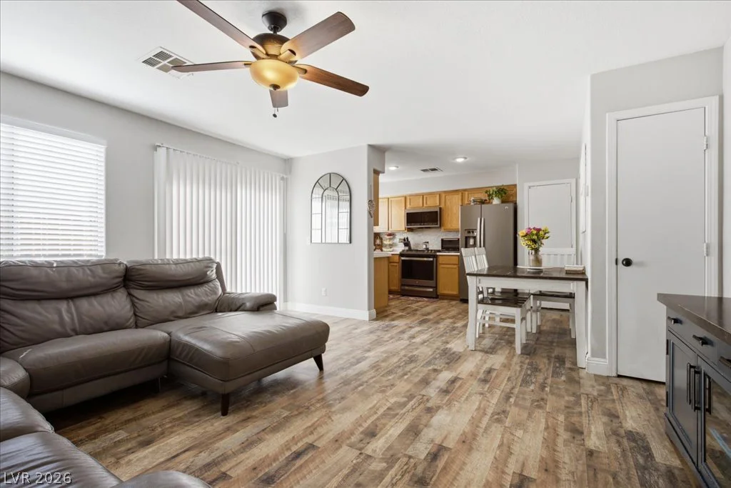726 Peregrine Falcon, Henderson, NV 89015